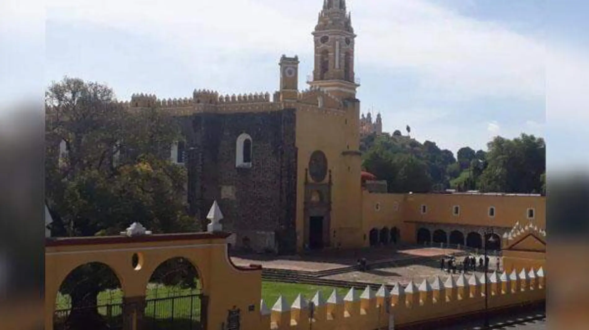 IGLESIAS CHOLULA